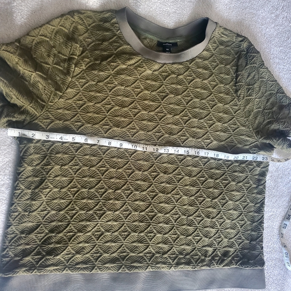 Alfani XXL Top Geometric Stretch Short Sleeves Round Neck Textured Olive Green - Picture 6 of 6